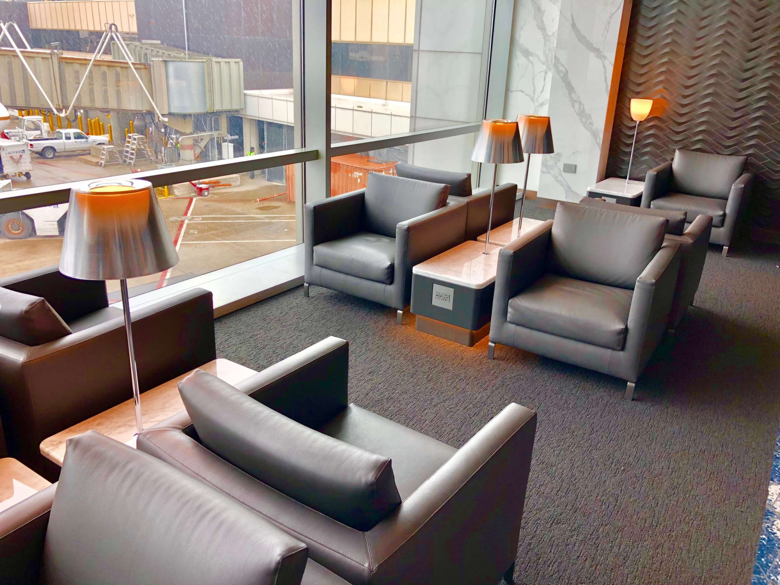 Polaris, Business Class, Newark, Polaris Lounge Upon Boarding