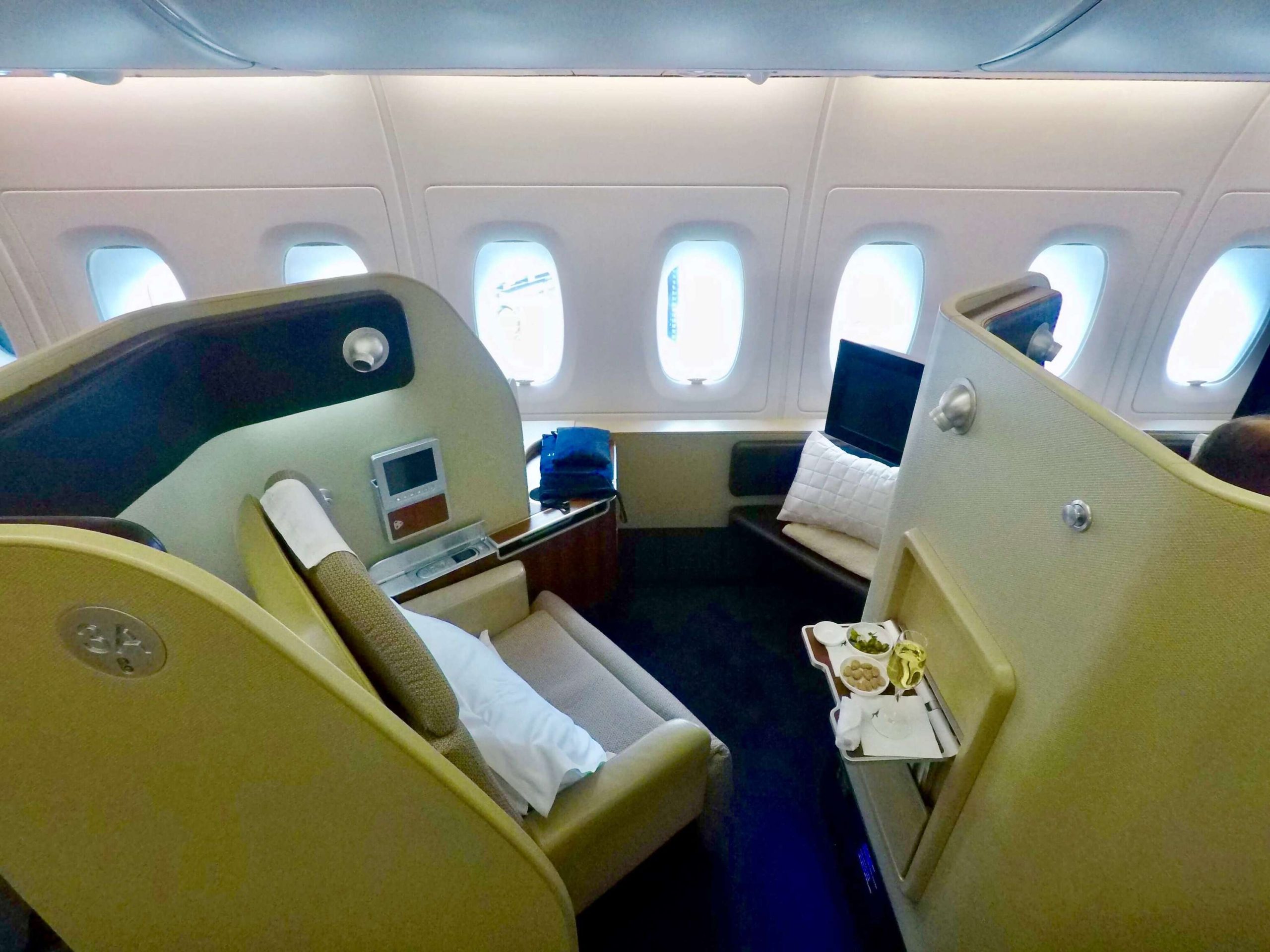 Review Qantas Airways Airbus A380 First Class Upon Boarding