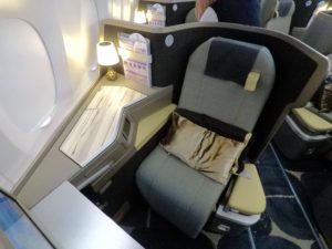 luxurious travel, china airlines, business class, seat 15K, review