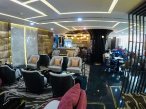 luxurious travel, china airlines, dynasty lounge, review