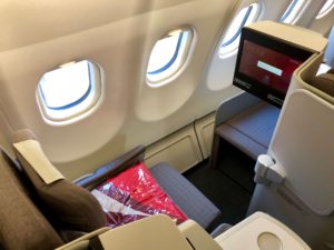 iberia, business plus, business class, seat 4a