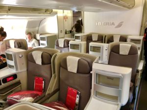 iberia, a330, business class, business plus, cabin, review