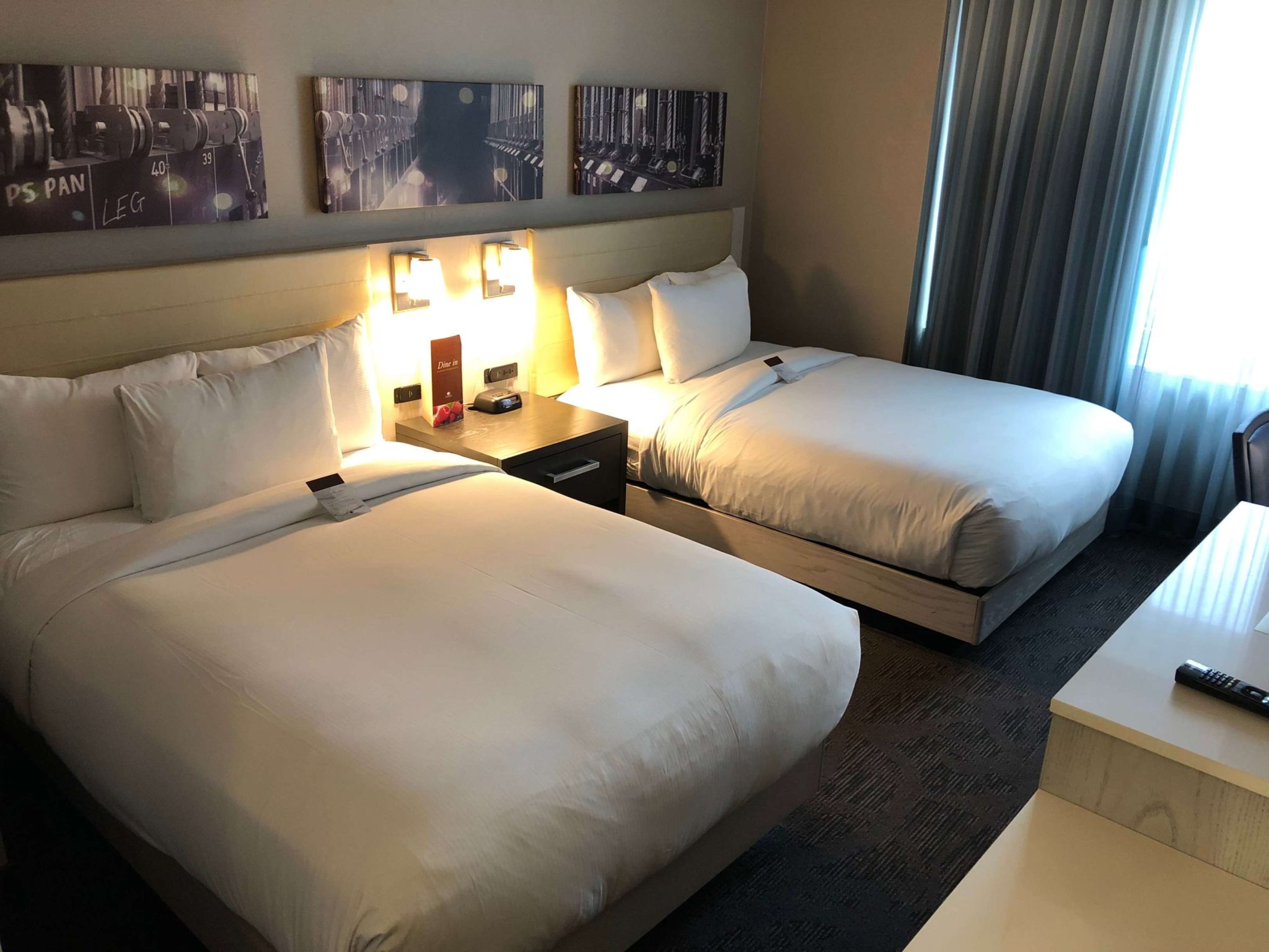 Review DoubleTree By Hilton Time Square West Upon Boarding   DoubleTree By Hilton Time Square West 2 Double Bedroom 2048x1536 