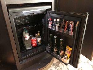 Hilton Amsterdam Schiphol Airport, junior suite, minibar