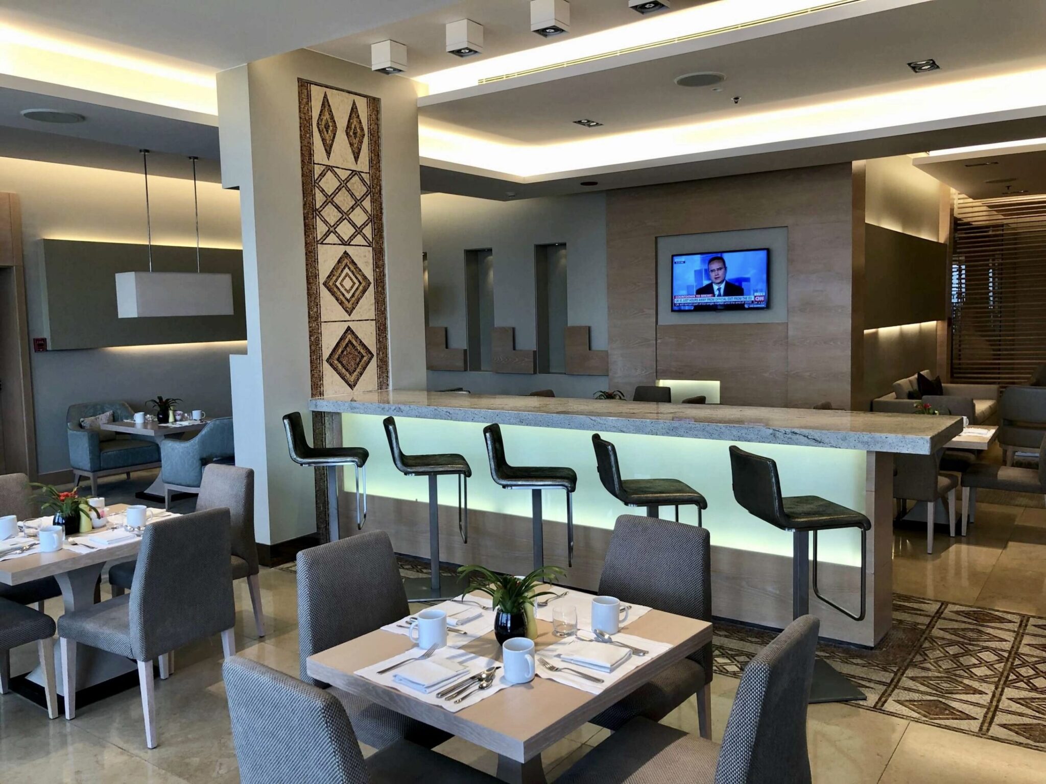 Hilton Dead Sea Resort & Spa, Executive Lounge, Bar