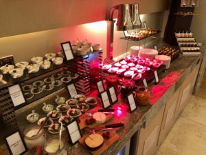 Hilton Dead Sea Resort & Spa, Review, Executive Lounge, Buffet-2-2