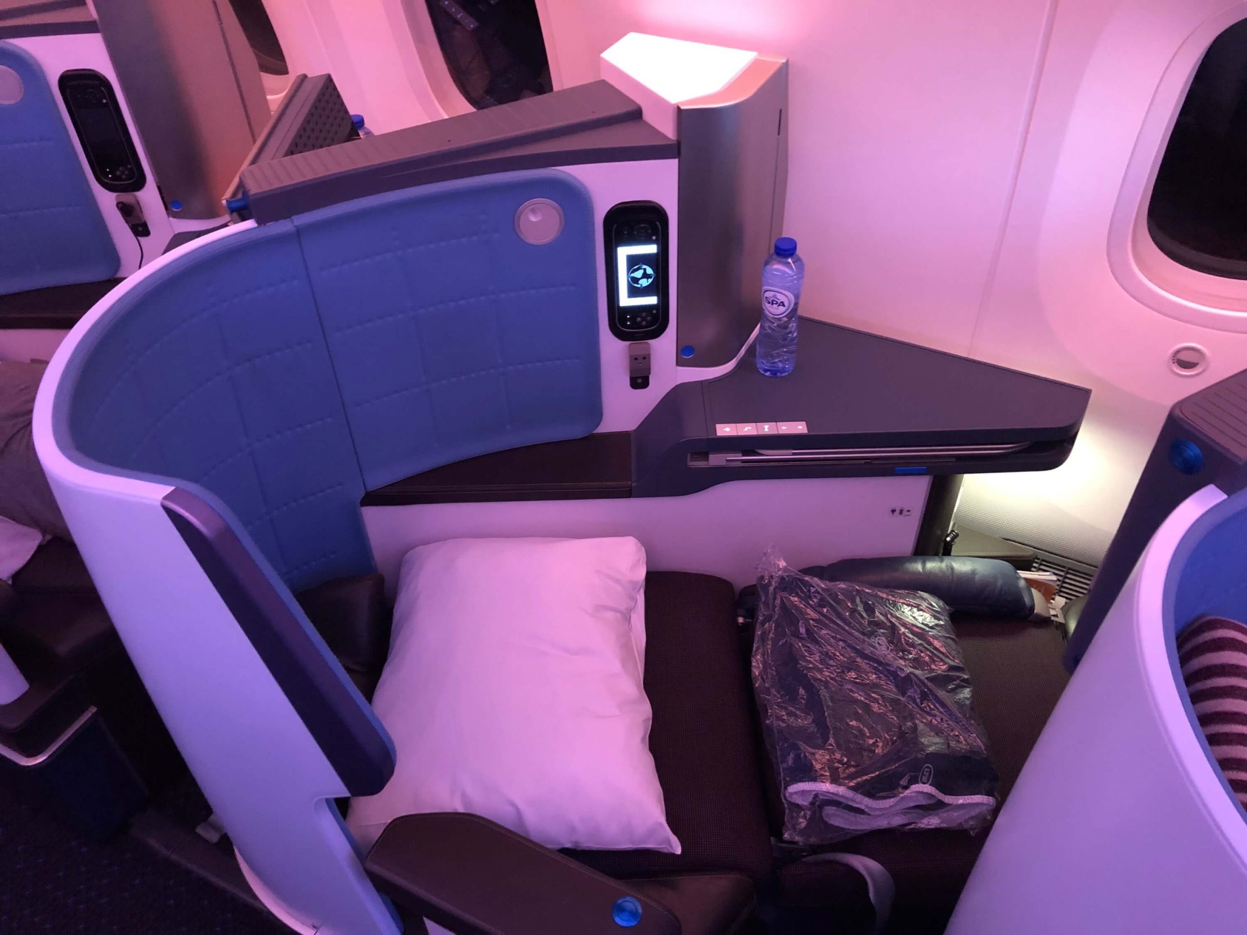 KLM, World Business Class, Dreamliner, Flat bed