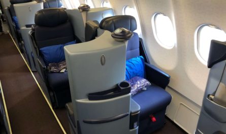 Malaysia Airlines, A330-200, Business Class, Review