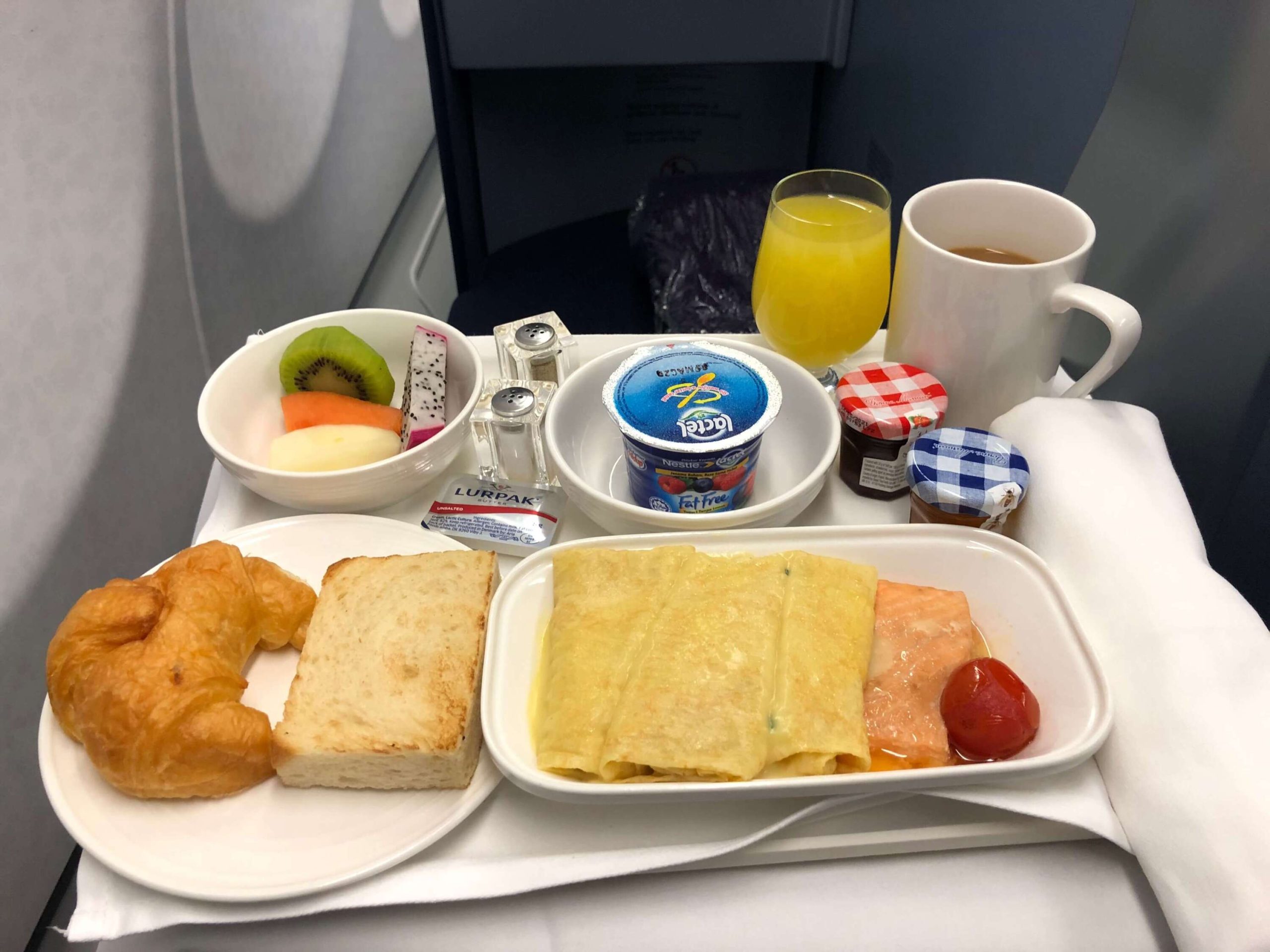 Review: Malaysia Airlines A330-200 Business Class | Upon Boarding