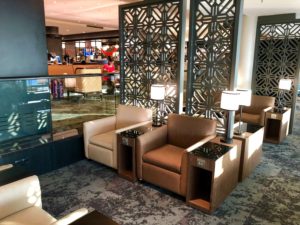 Malaysia Airlines Golden Lounge, Seating