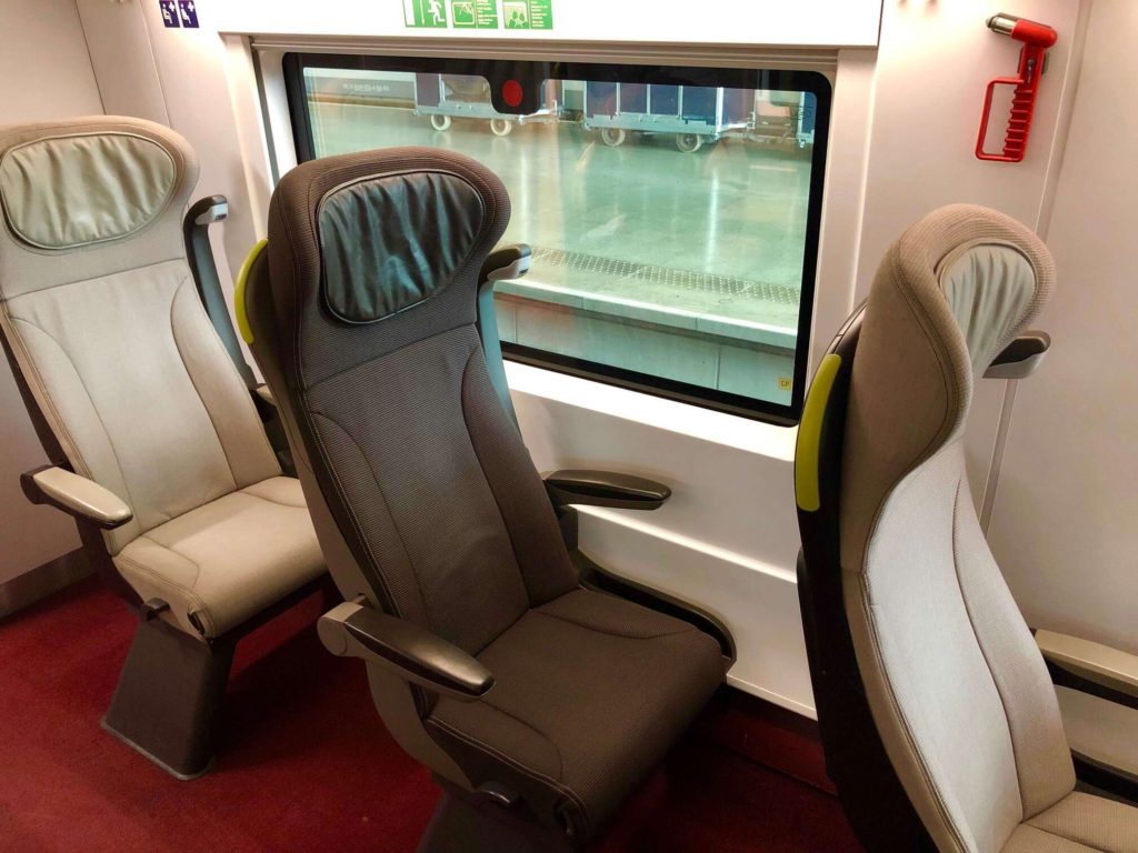 Review: Eurostar Business Premier | Upon Boarding