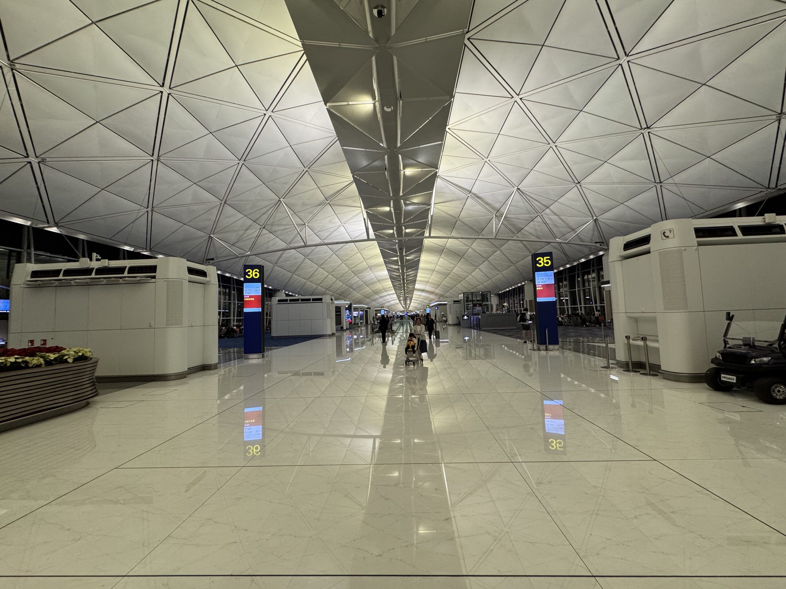American Express Centurion Lounge Hong Kong Review