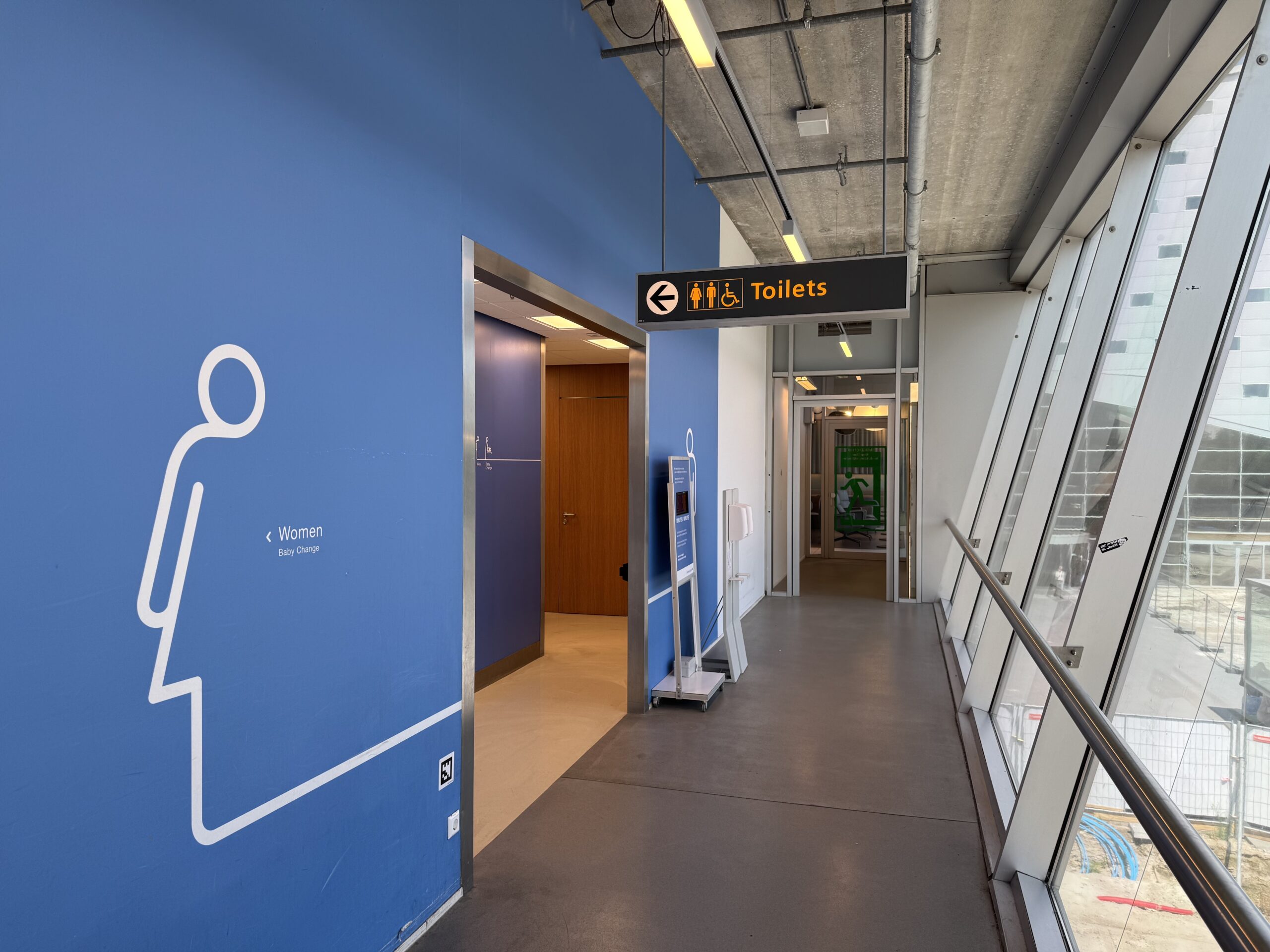 Privium ExpressLounge Eindhoven Review